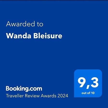 ナポリWanda Bleisureアパートメント エクステリア 写真